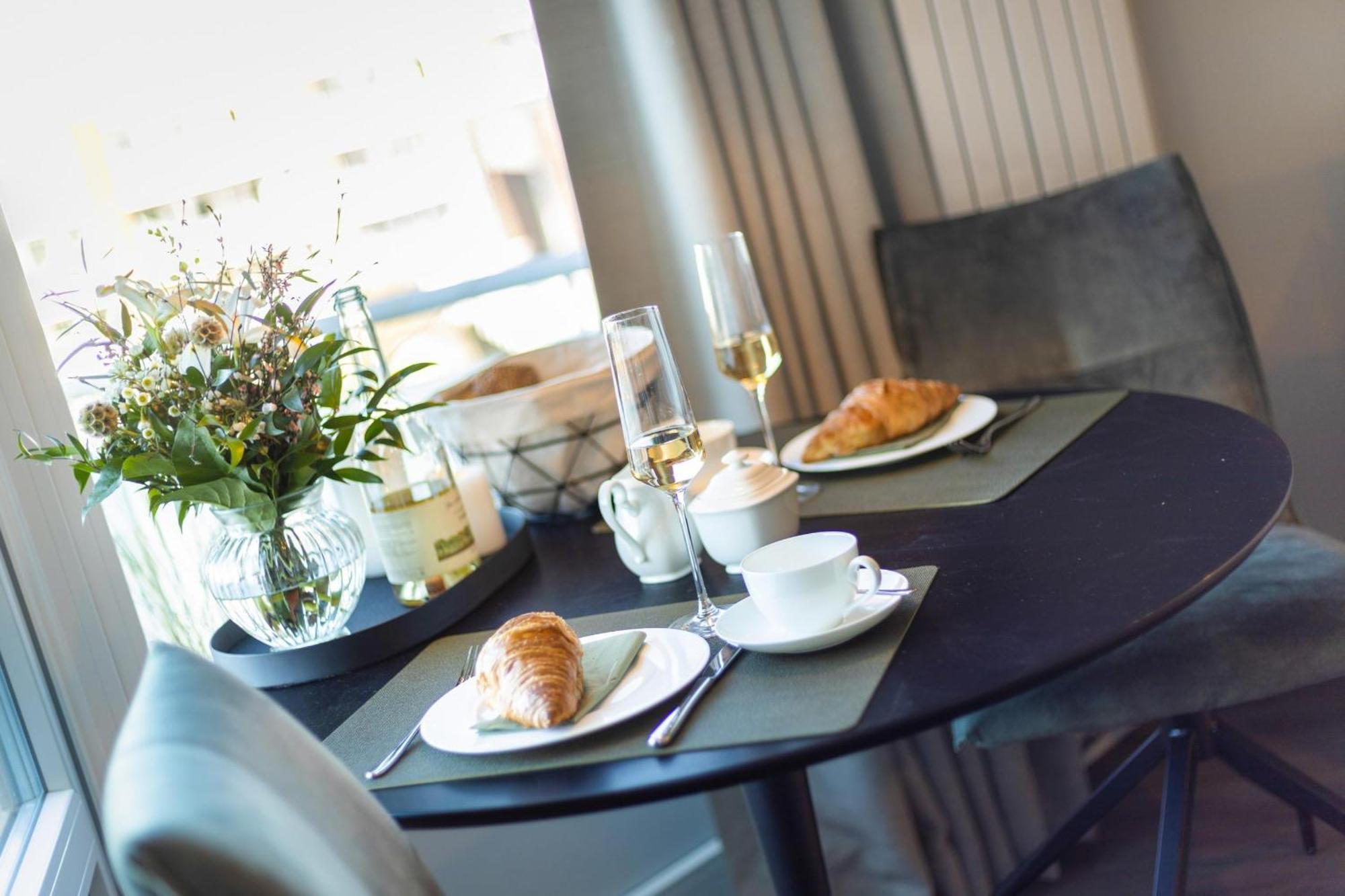 Neu! Ferienwohnung Sunset Loft Wohlfuehlatmospaehre Mit Weitblick In Westerland Sylt المظهر الخارجي الصورة